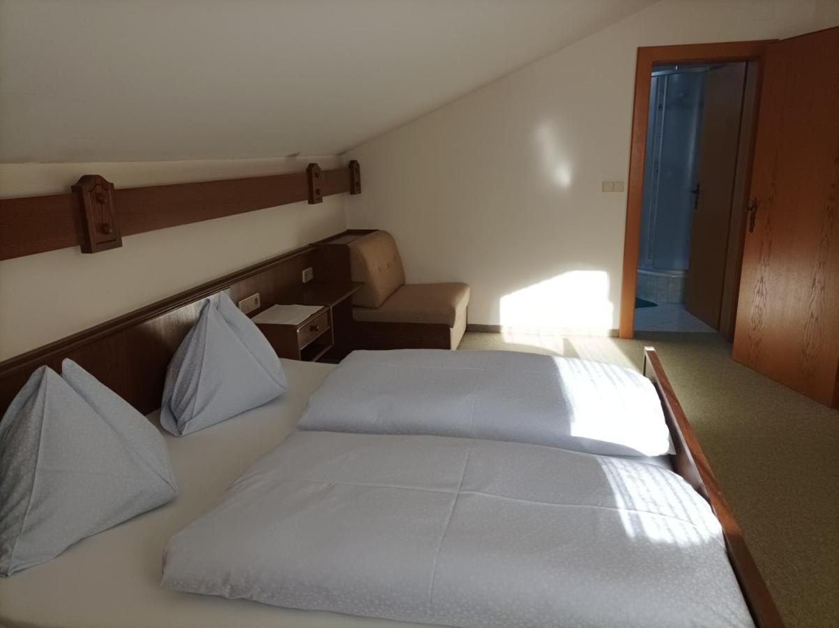 瓦索洛住宿加早餐公寓酒店 巴德小基希海姆 外观 照片