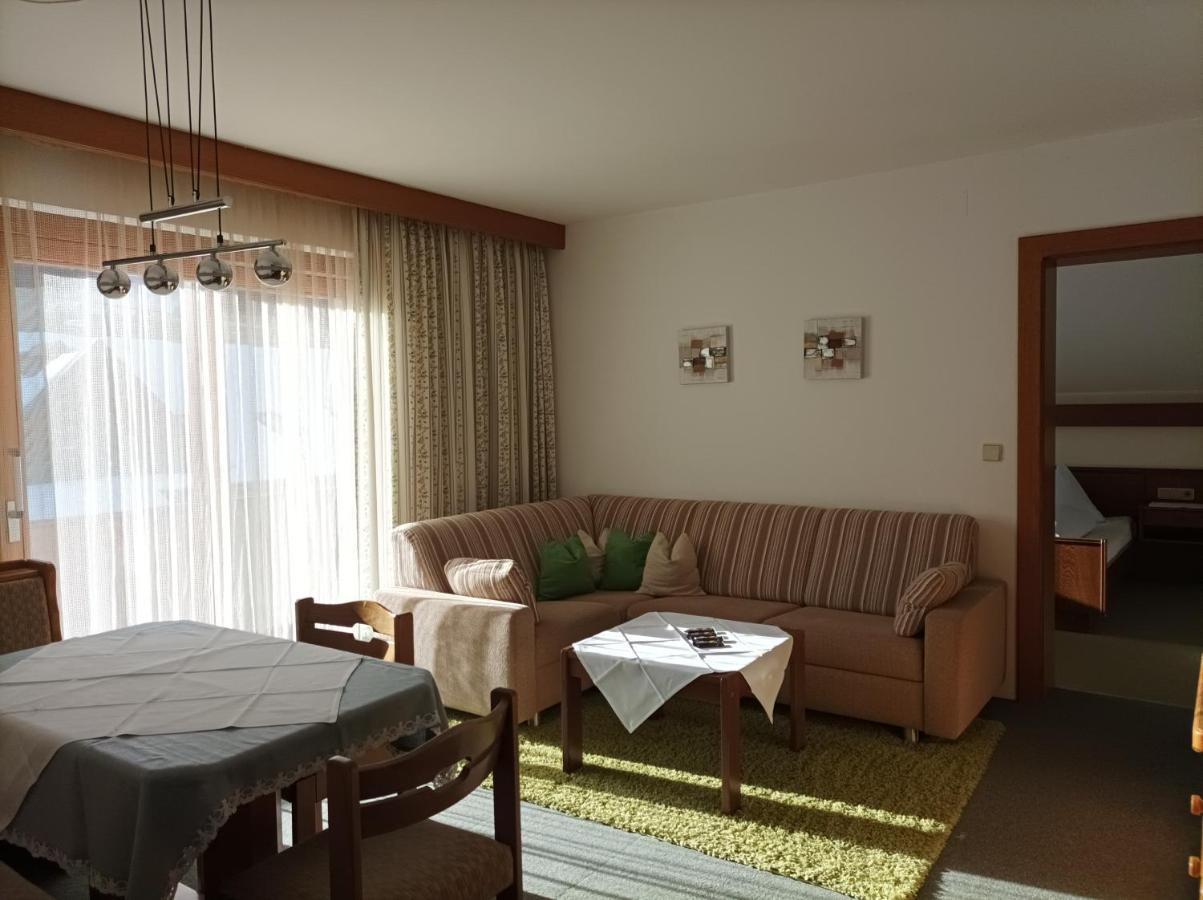 瓦索洛住宿加早餐公寓酒店 巴德小基希海姆 外观 照片