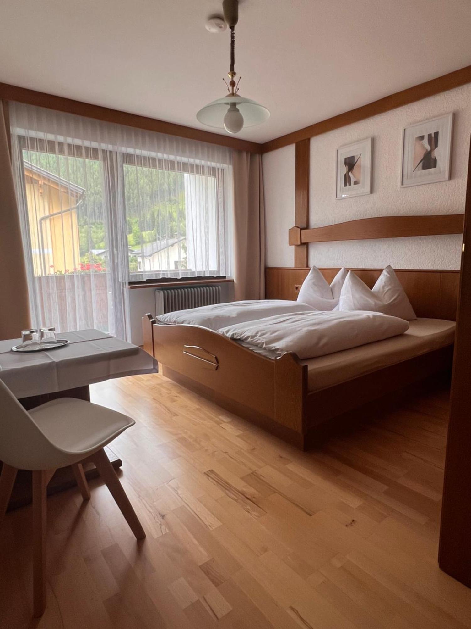 瓦索洛住宿加早餐公寓酒店 巴德小基希海姆 外观 照片